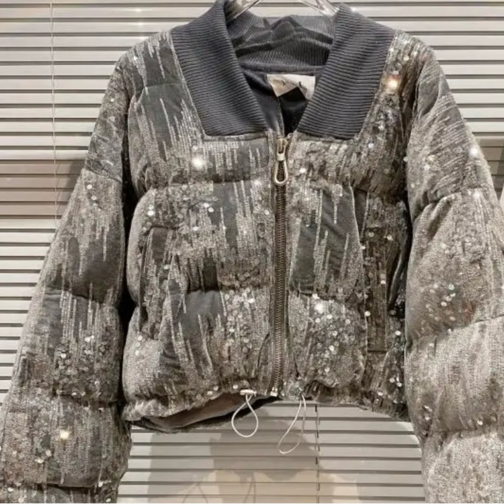 Winter Velvet silver/gray Color
Sequins Drawstring Short Jacket Women - Picture 6 of 8